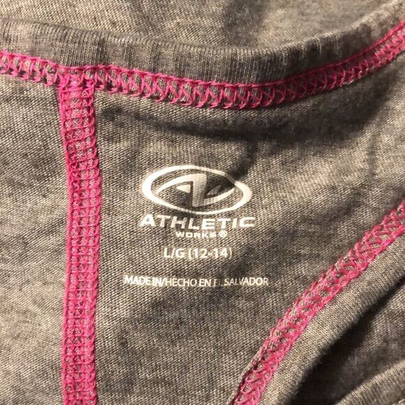 Athletic Works Top   - Picture 5 of 5